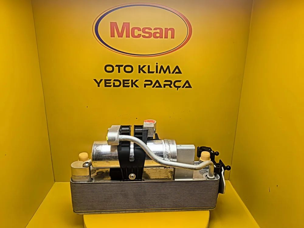 BMW 1 - 2 - 3 - 4 Serisi Klima Radyatörü Kondanser (Yağ Soğutucu) 64509338330 BMW 1 - 2 - 3 - 4 Serisi Klima Radyatörü Kondanser (Yağ Soğutucu) 64509338330 - Gorsel 3