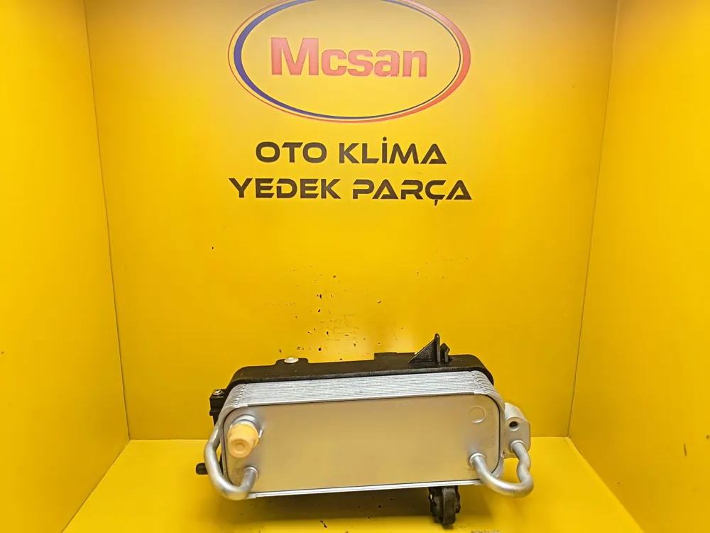 BMW 5 - 6 - 7 - 8 Klima Radyatörü Kondanser (Yağ Soğutucu) 64502670100 BMW 5 - 6 - 7 - 8 Klima Radyatörü Kondanser (Yağ Soğutucu) 64502670100 - Gorsel 4
