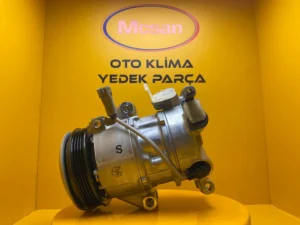 Toyota Yaris 1.3 2012-2017 Orijinal Klima Kompresörü 883100D420 - Gorsel 1