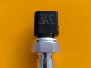 Volkswagen Klima Basınç Müşürü Kısa Tip 5Q0959126B - Gorsel 1